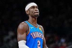 人类“早退精华”！SGA18中10砍30分6板10助2断 赛季七次三节打卡